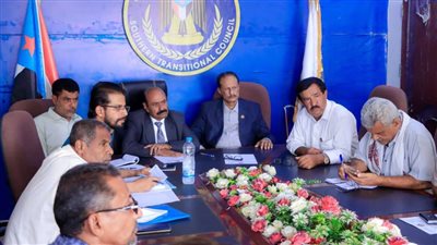 تنفيذية انتقالي شبوة تناقش القضايا التنظيمية والإدارية وتقييم الأداء