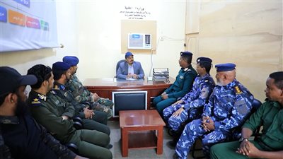 محافظ حضرموت يشيد بيقظة الأبطال في مكافحة المخدرات 