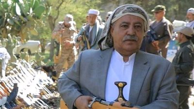 الحوثيون يحتجزون رئيس برلمانهم يحيى الراعي بصنعاء ويفرضون إجراءات مشددة ضد شخصيات سياسية