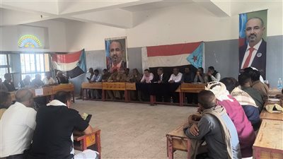 فريق التوجيه الرئاسي يطلع على مهام الهيئة التنفيذية والسلطة المحلية في حبيل جبر بلحج 