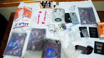 ضبط كمية من الحشيش وأخرى من الشبو بساحل حضرموت 