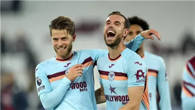 الدوري الإنجليزي.. برينتفورد يعمق جراح وست هام بثنائية