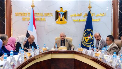 الهيئة الإدارية للجمعية الوطنية تشيد بجهود الرئيس الزُبيدي في تعزيز حضور الجنوب بالمحافل الدولية