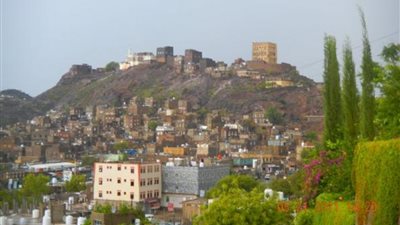 الغرفة التجارية بالضالع تدين الاعتداء على مؤسسة 