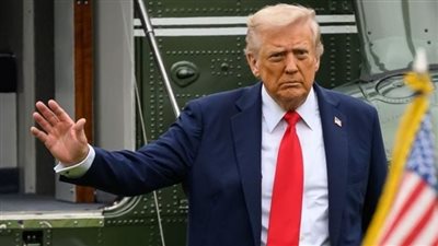 ترامب ينفي اتخاذه قرارا بضرب أهداف عسكرية داخل فنزويلا 