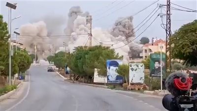 عقب إنذار بالإخلاء.. الجيش الإسرائيلي يضرب معاقل حزب الله جنوب لبنان