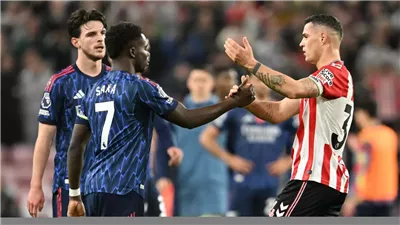 الدوري الإنجليزي: آرسنال يتعثر بتعادل مثير مع سندرلاند