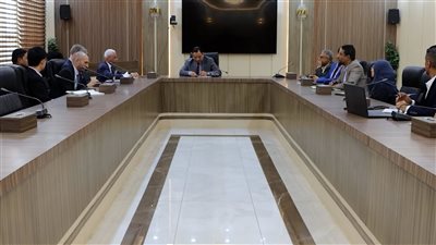 الوزير السقطري يبحث مع البنك الدولي تنفيذ عدد من المشاريع في قطاعات الزراعة والمياه