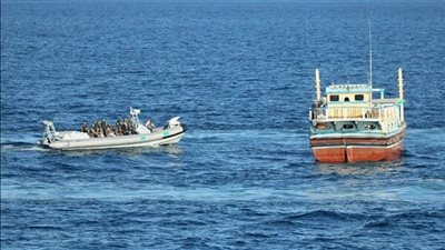 القوات الدولية المشتركة تصادر شحنة مخدرات بأكثر من 130 مليون دولار ببحر العرب