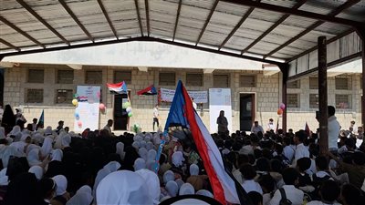 مدرسة الشهيد صالح علي منصر لخجف بردفان تحتفي بعيد الاستقلال 30 نوفمبر