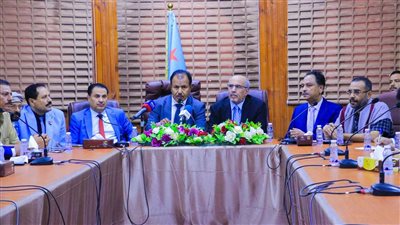 الكثيري يرأس اجتماعًا تنسيقيًا موسّعًا للمكتب التنفيذي بالوادي والصحراء والقيادة المحلية للمجلس الانتقالي