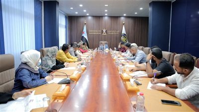 هيئة الشؤون الاجتماعية تستعرض أوضاع أسر الشهداء والجرحى والتحديات التي تواجههم