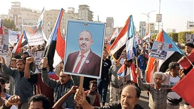 مسيرة جماهيرية حاشدة في العاصمة عدن تأكيدًا على الثبات والصمود