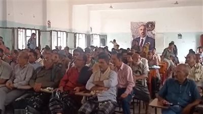برعاية قيادة اللواء الخامس دعم واسناد والانتقالي والسلطة المحلية.. حبيل جبر تكرم أوائل الثانوية بلحج
