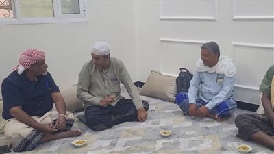 بن مشدود يطمئن على صحة رئيس القسم المالي بانتقالي تريم 