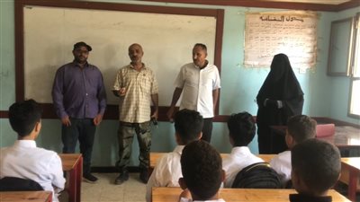 رئيس انتقالي الشعيب يدشن العام الدراسي الجديد في مدرسة الفقيد عبادي