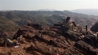 القوات الجنوبية وقبائل الصبيحة تحبط هجمات الحوثيين وتطهر مواقع استراتيجية في كهبوب