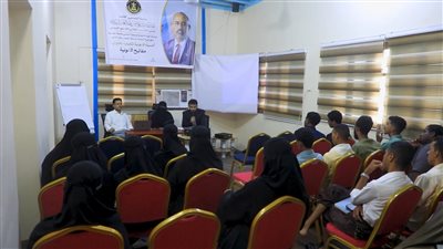 منسقية انتقالي كلية القانون بجامعة حضرموت تنظم أمسية قانونية 